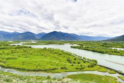 西藏濕地生態(tài)保護(hù)和修復(fù)取得顯著成效 筑牢高原生態(tài)安全屏障